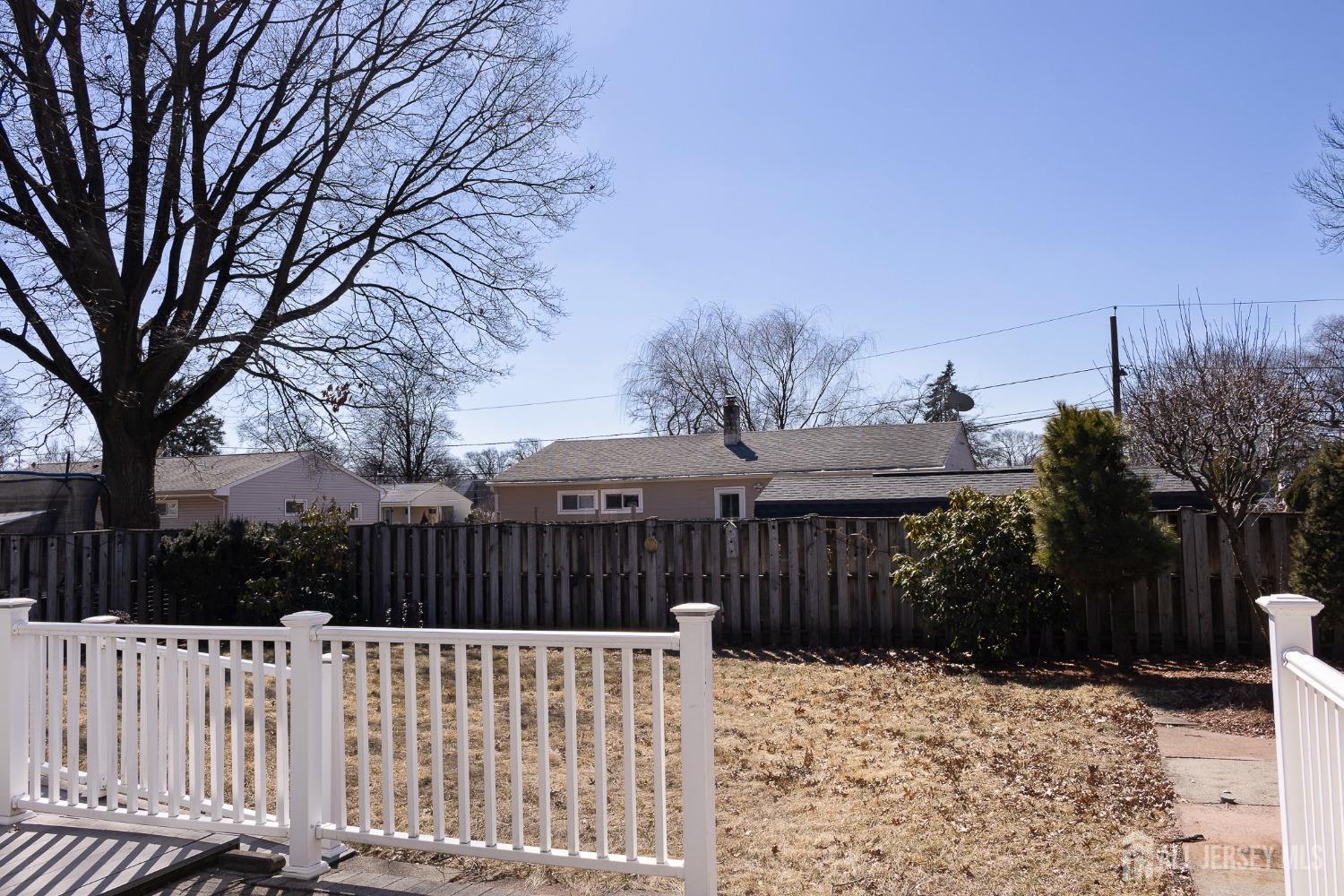 401 Decatur Avenue, Middlesex, New Jersey image 34