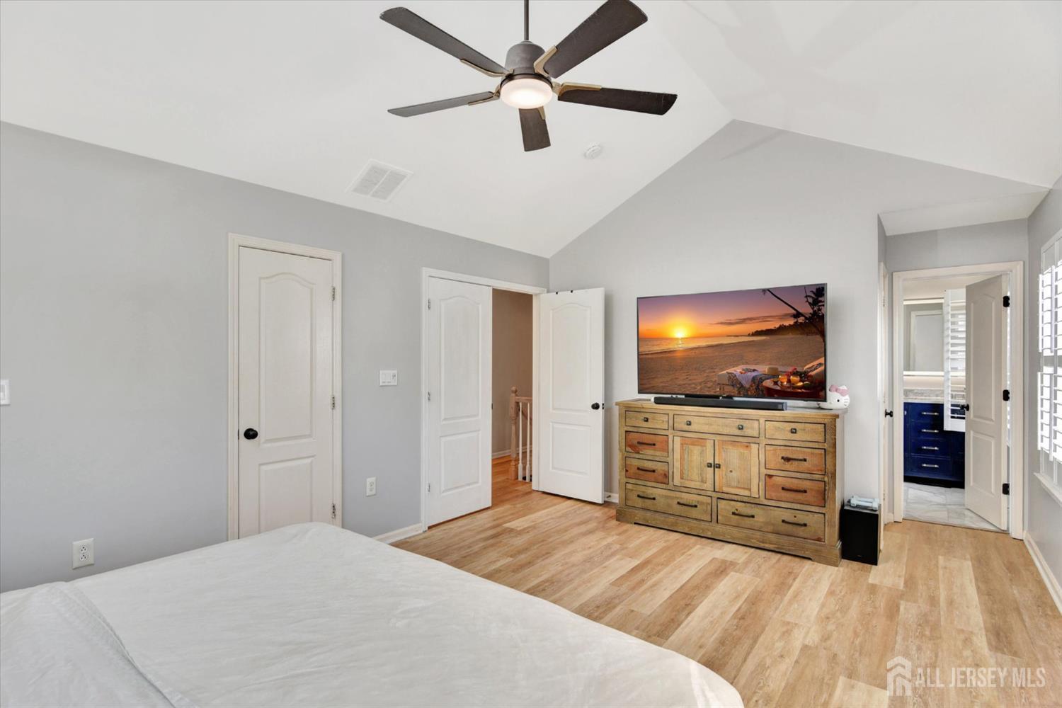 419 Perry Street, Morganville, New Jersey image 37