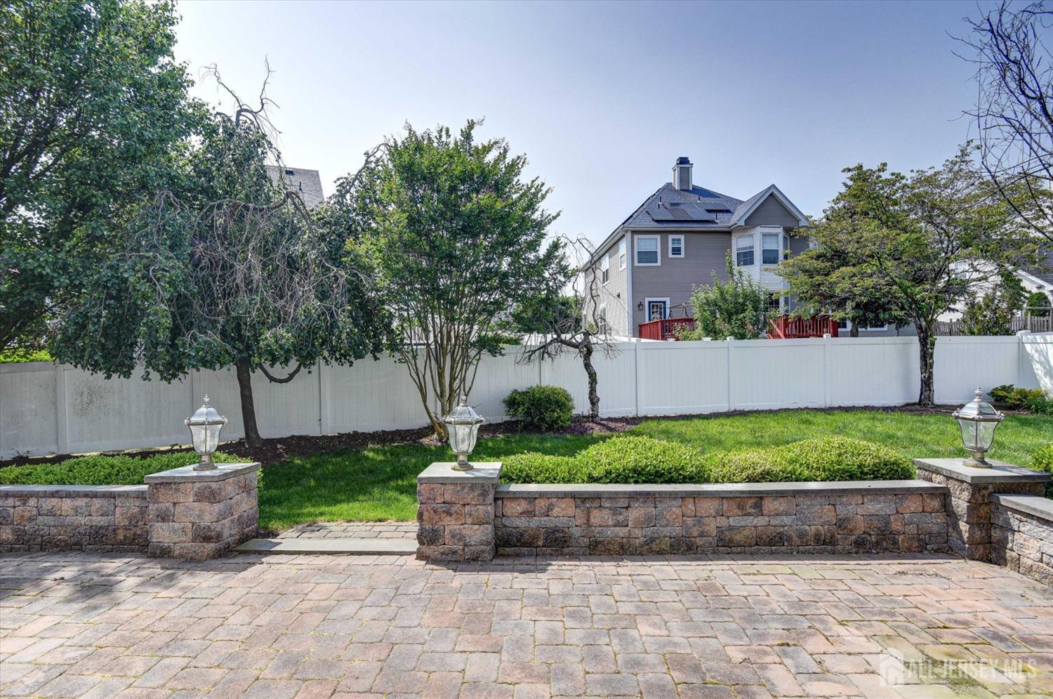 419 Perry Street, Morganville, New Jersey image 41