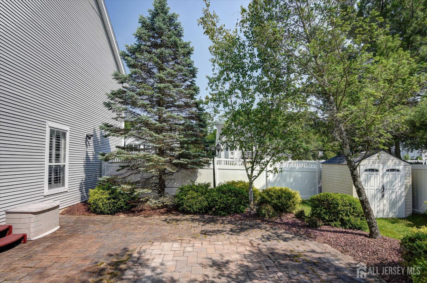 419 Perry Street, Morganville, New Jersey image 45