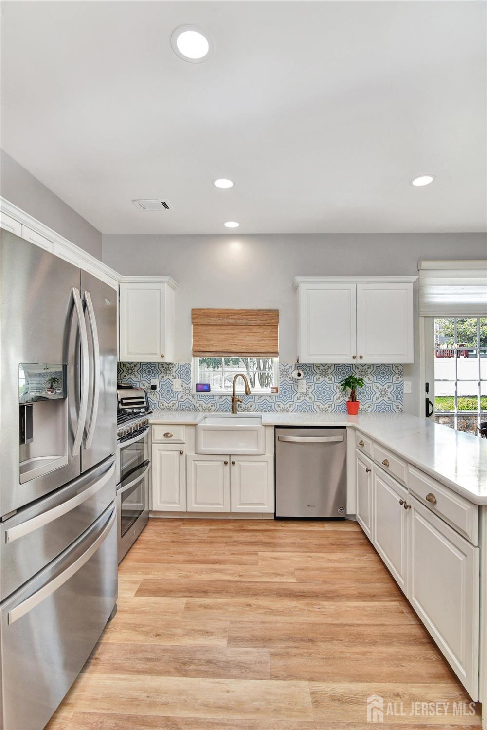 419 Perry Street, Morganville, New Jersey image 20
