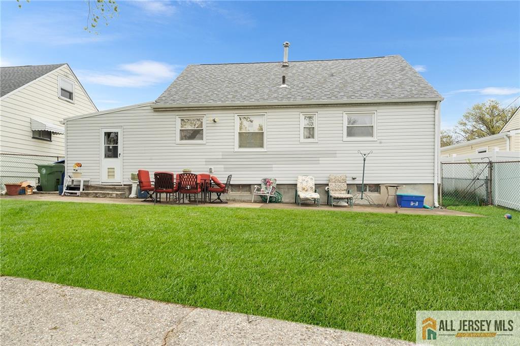 531 N Park Drive, Perth Amboy, New Jersey image 22