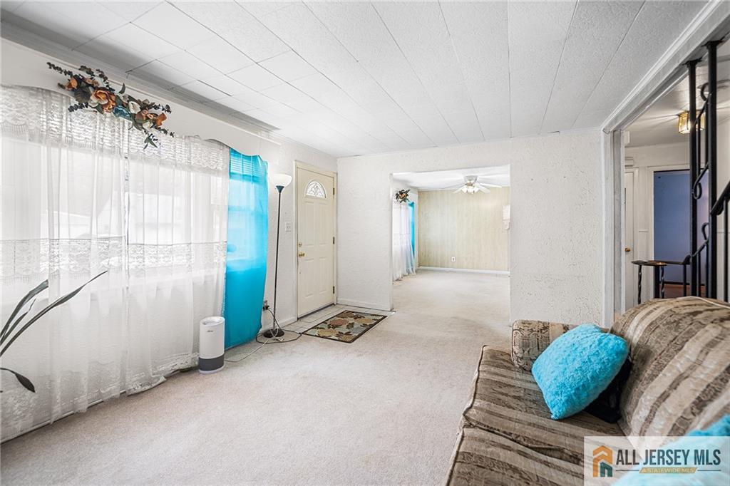 531 N Park Drive, Perth Amboy, New Jersey image 4