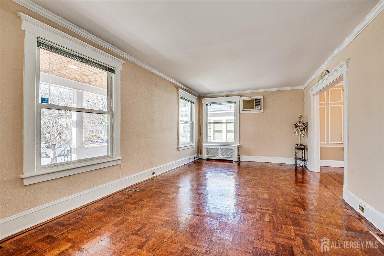 27 N 6th Avenue, Highland Park, New Jersey image 16