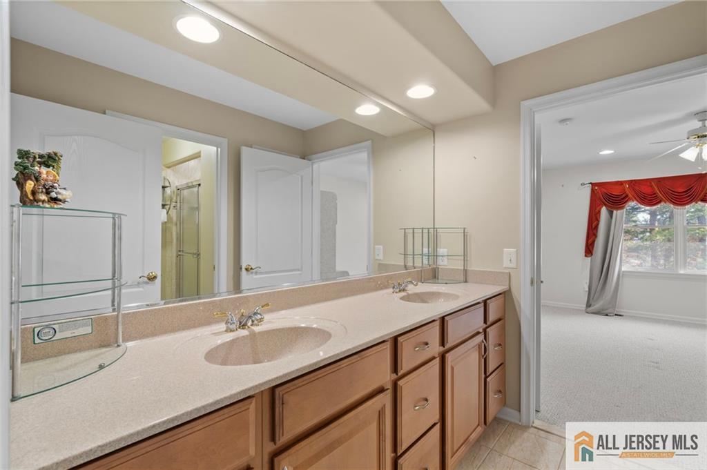 482 Spotswood Gravel Hill Road, Monroe Township, New Jersey image 34