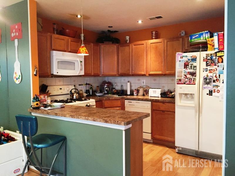 224 Pennsylvania Way, North Brunswick, New Jersey image 5