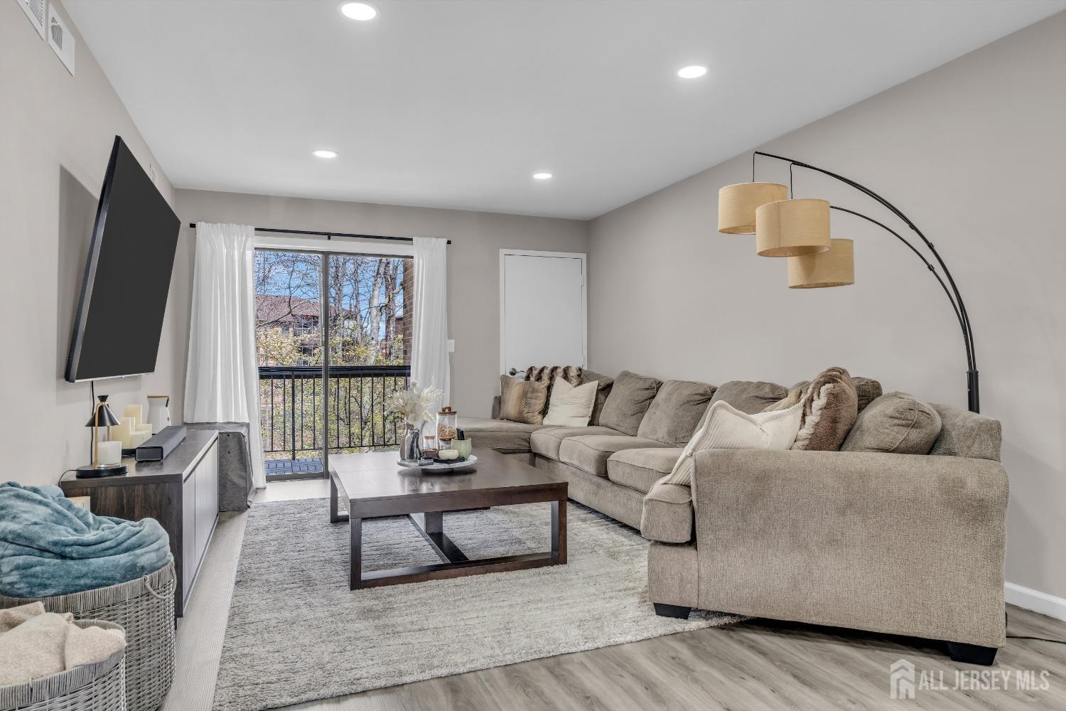 1933 Raspberry Court, Edison, New Jersey image 1