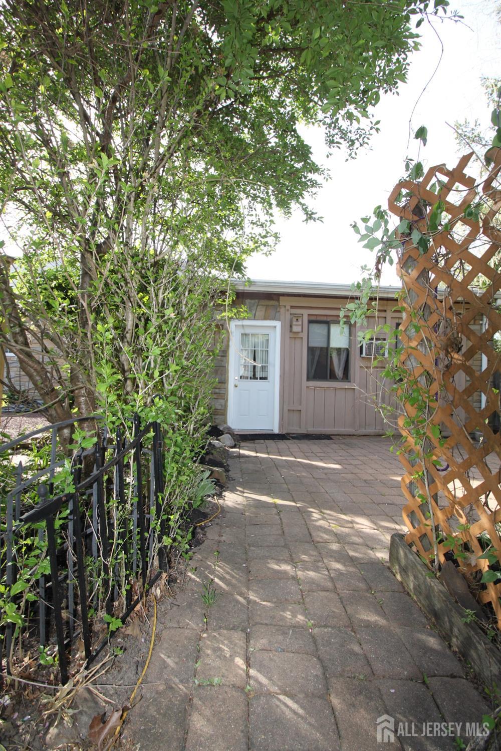 1515 Thomas Avenue, North Brunswick, New Jersey image 15