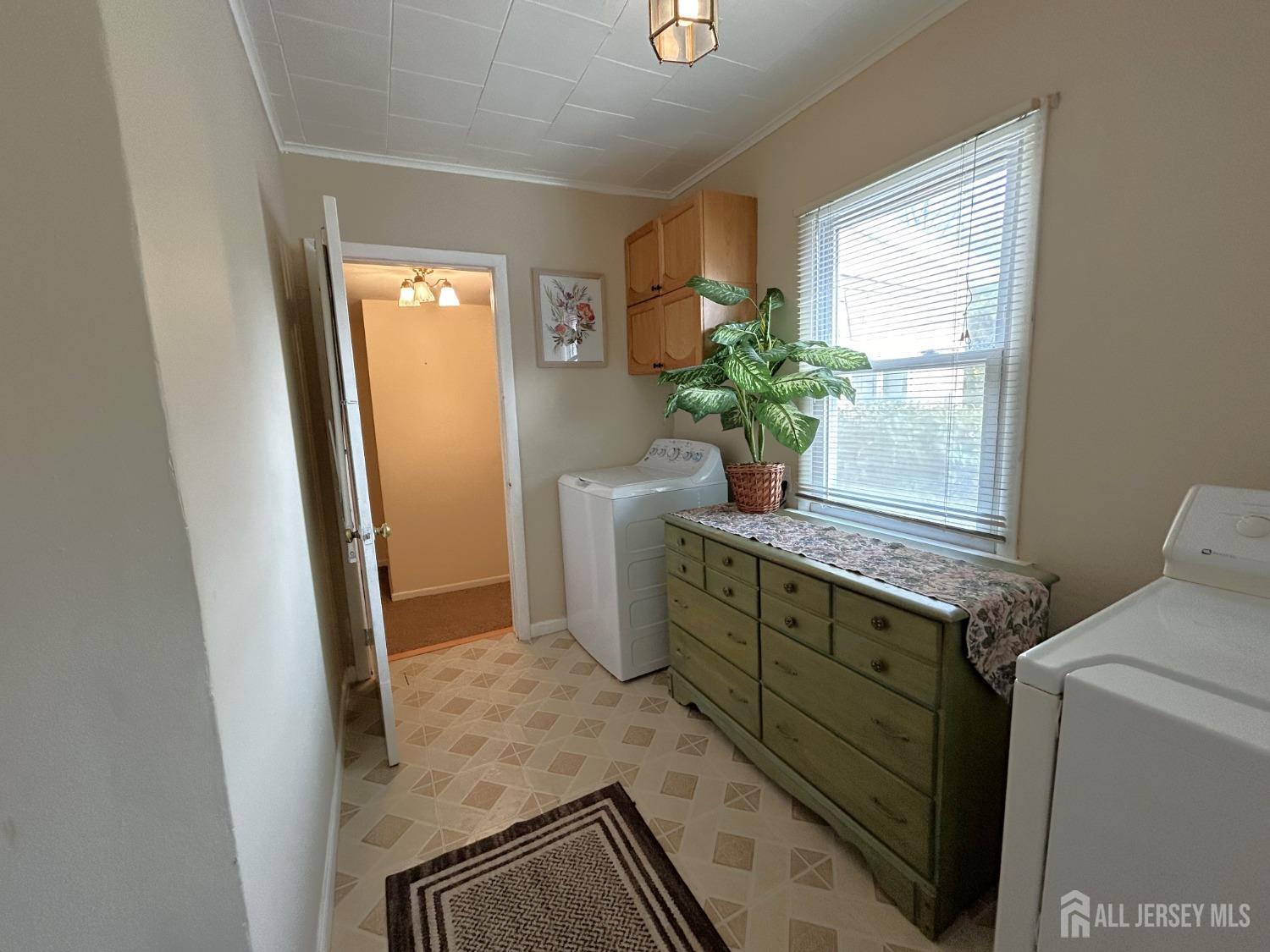 1515 Thomas Avenue, North Brunswick, New Jersey image 13