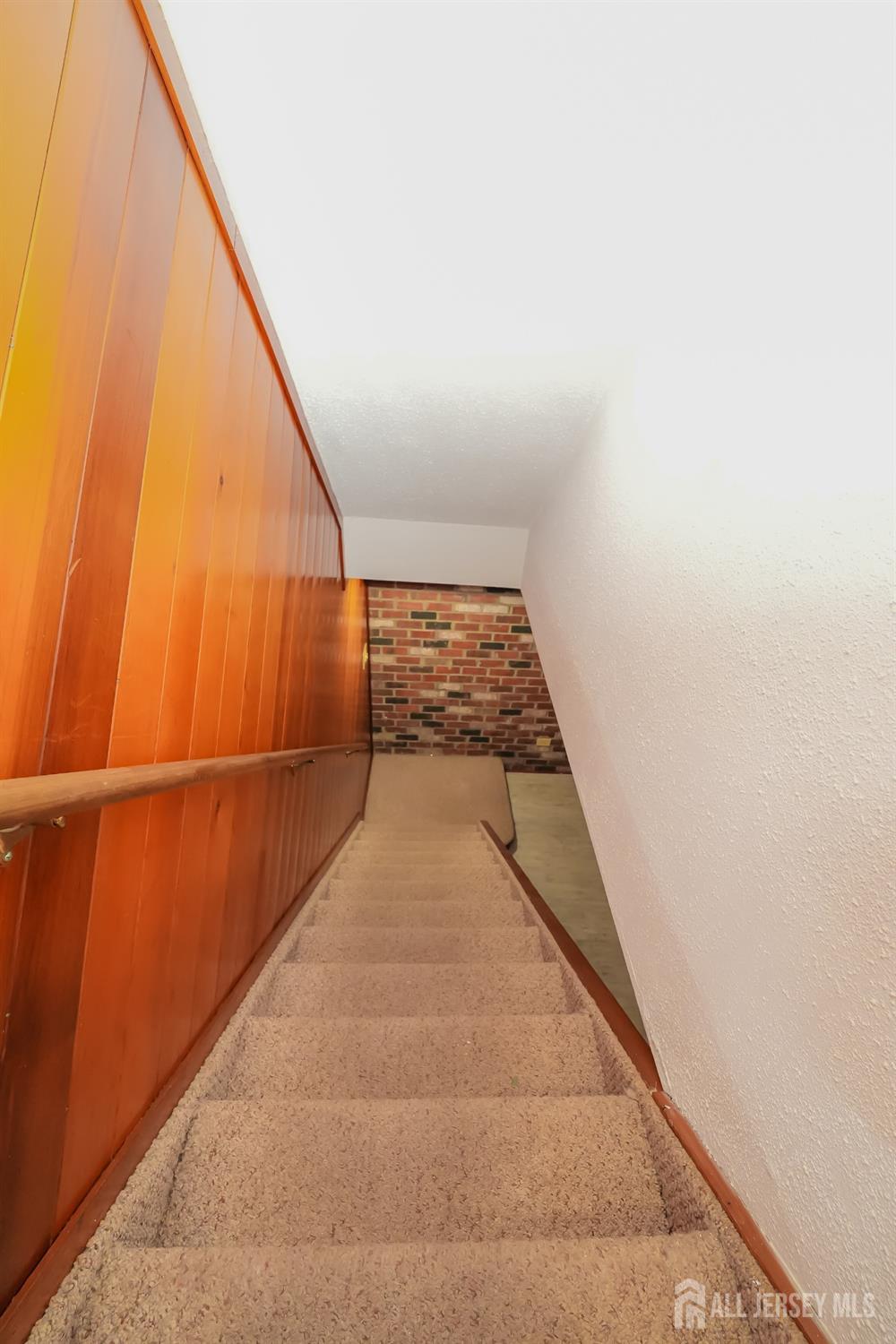 1308 Merrywood Drive, Edison, New Jersey image 50