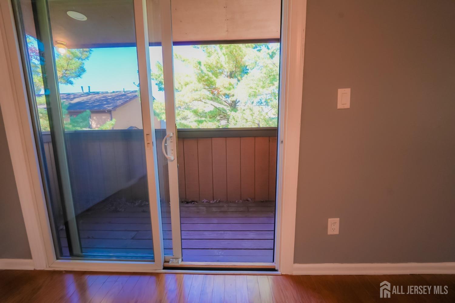 1308 Merrywood Drive, Edison, New Jersey image 32