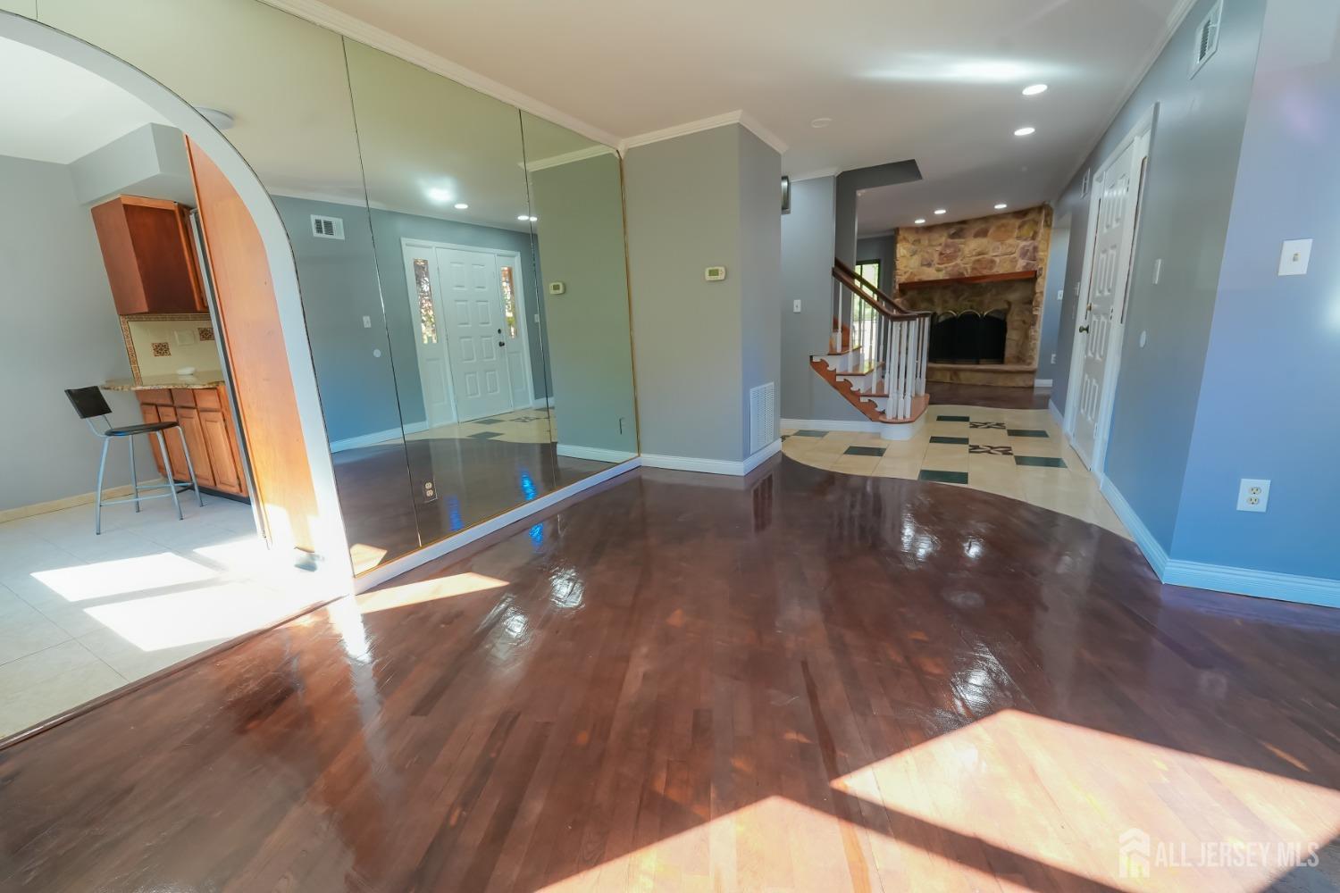 1308 Merrywood Drive, Edison, New Jersey image 12