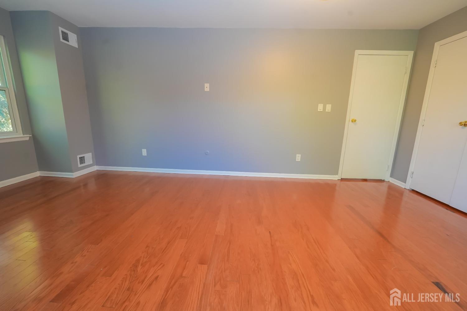 1308 Merrywood Drive, Edison, New Jersey image 24