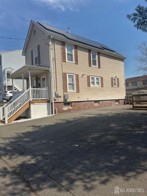 Homes For Sale - 52 Huff Avenue<br/> Somerset County, Manville, NJ 08835
