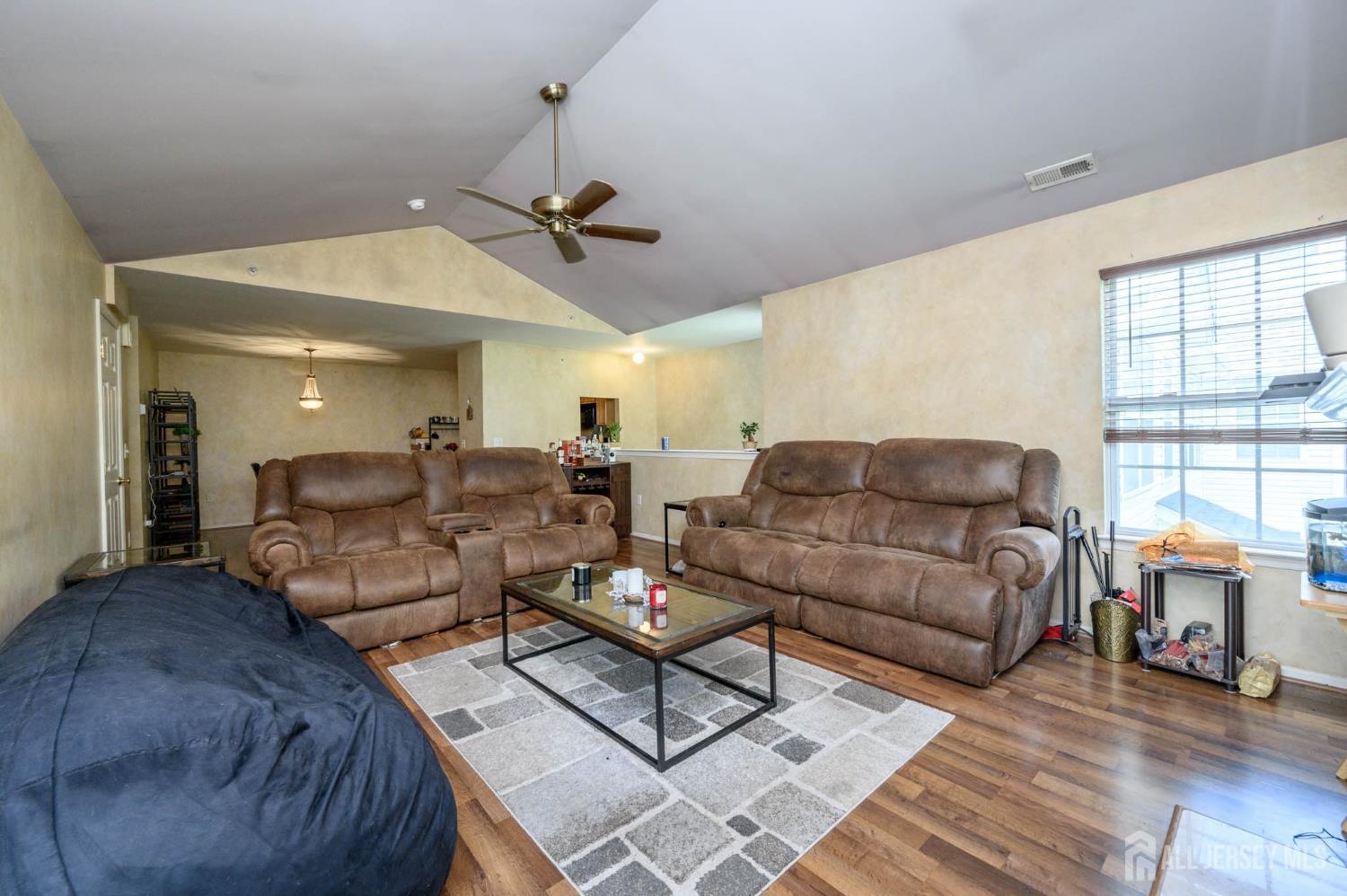219 Vasser Drive, Piscataway, New Jersey image 13