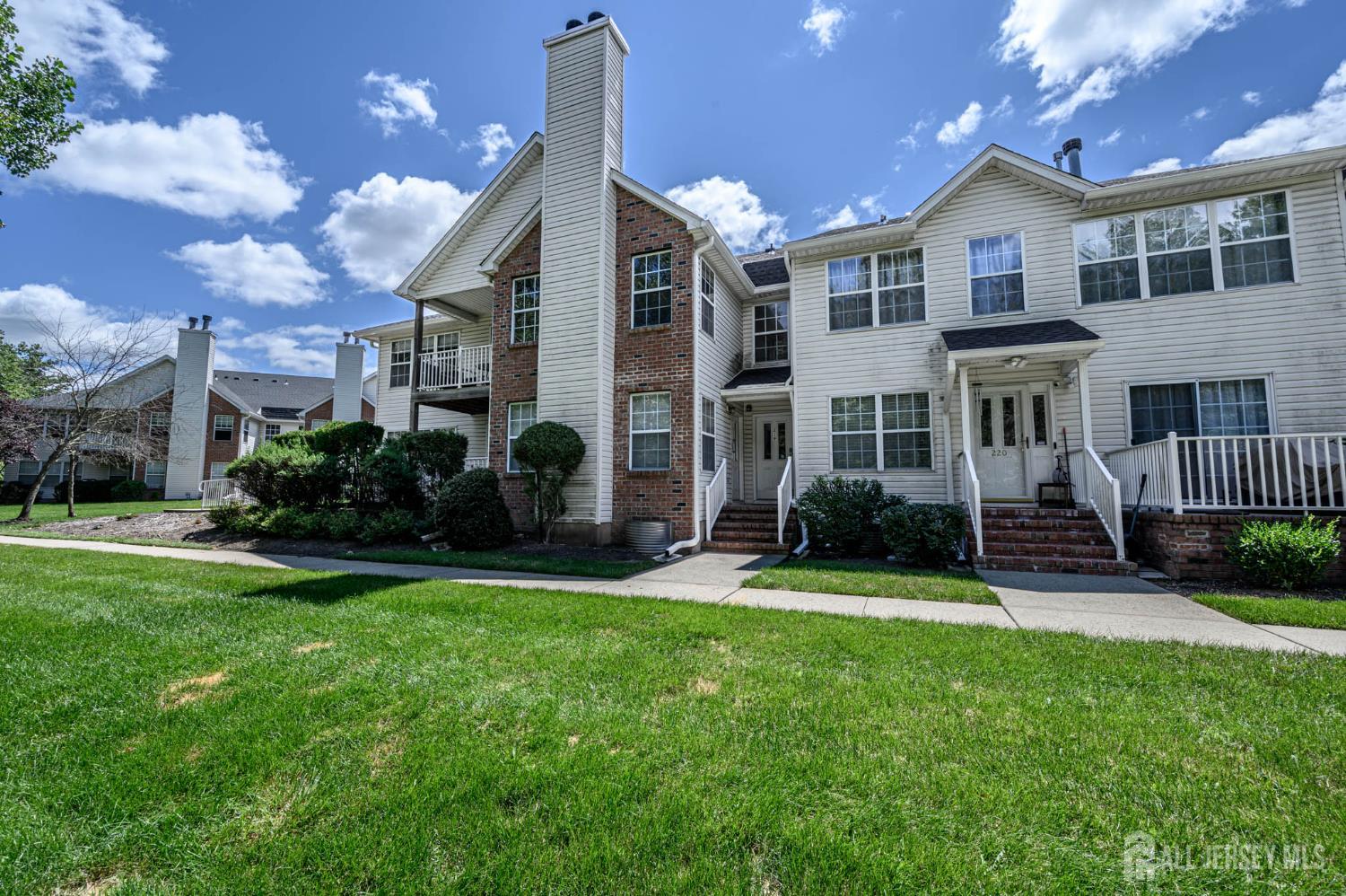 219 Vasser Drive, Piscataway, New Jersey image 25