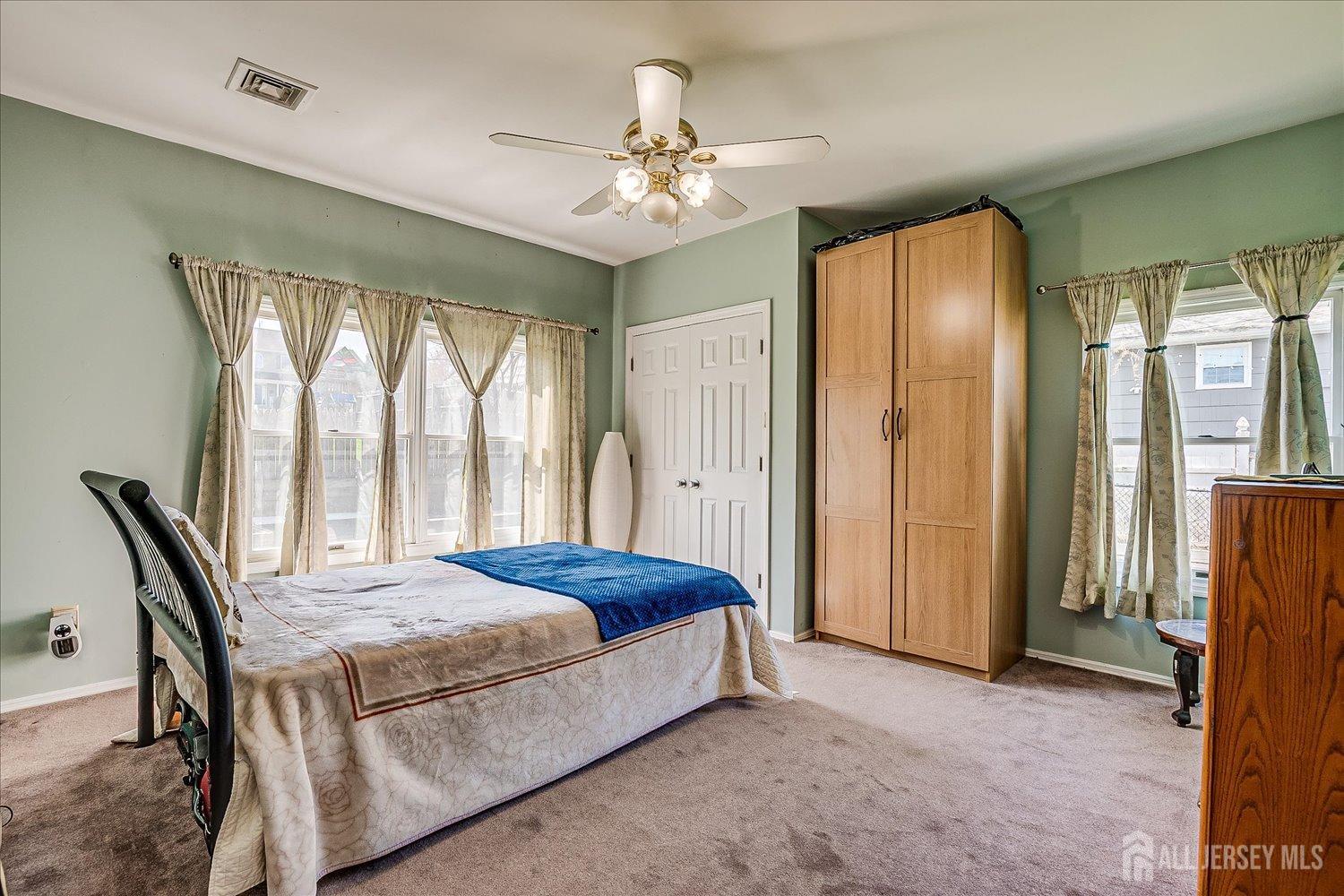 1301 Tooz Place, South Plainfield, New Jersey image 27