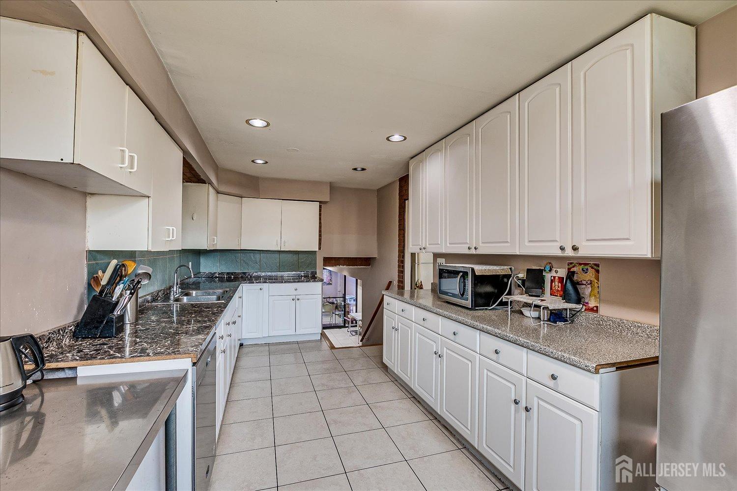 1301 Tooz Place, South Plainfield, New Jersey image 20