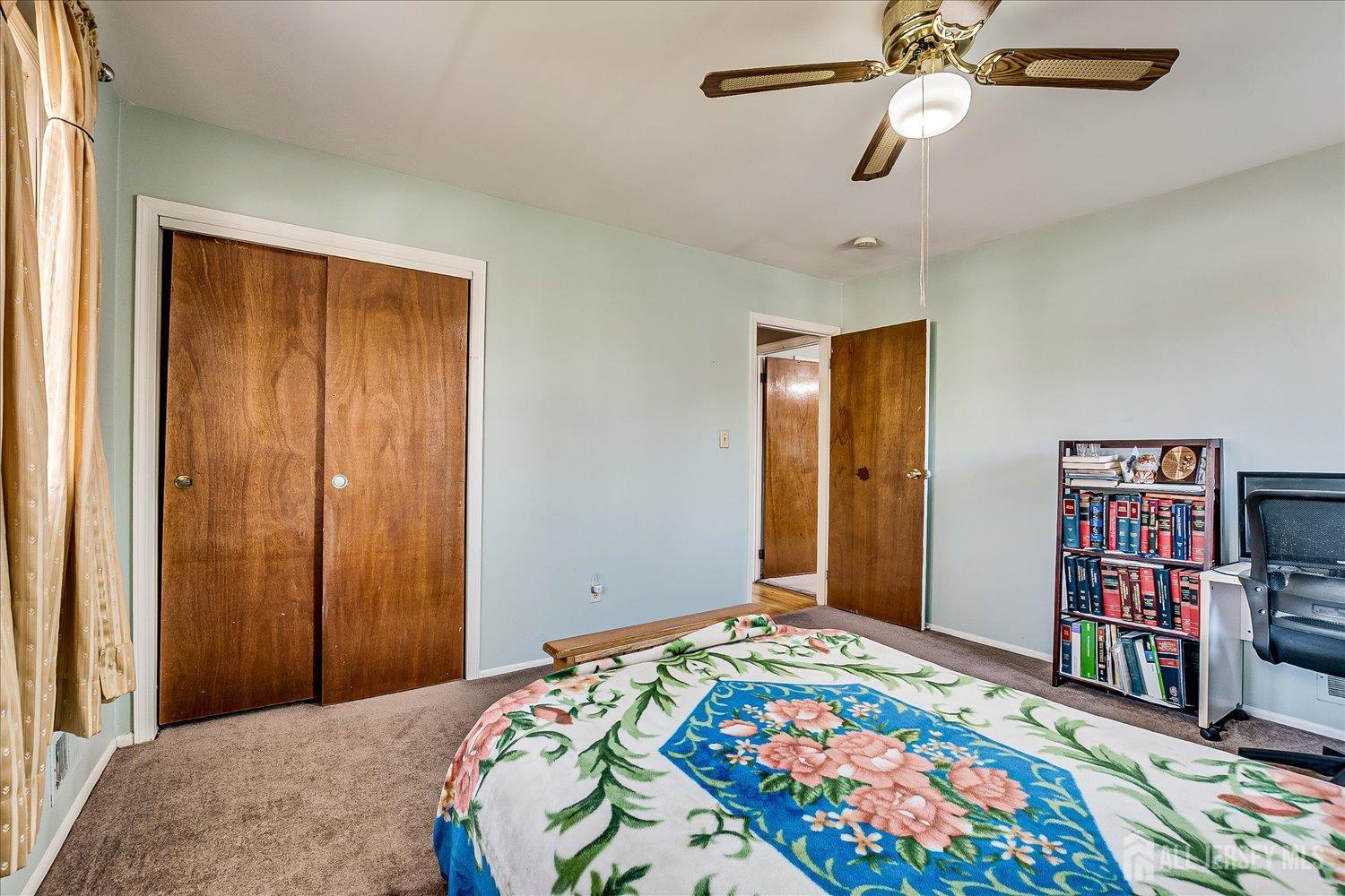 1301 Tooz Place, South Plainfield, New Jersey image 40