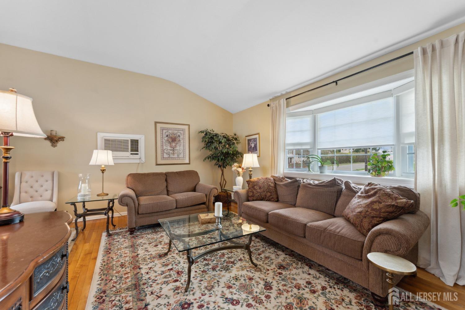 341 Ellis Parkway, Piscataway, New Jersey image 13