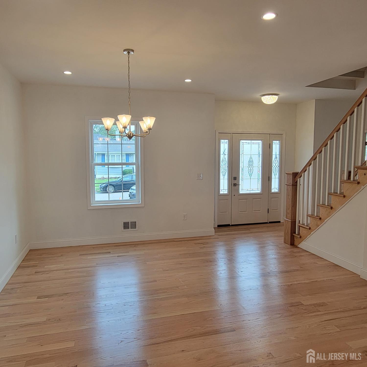 208 E James Place E