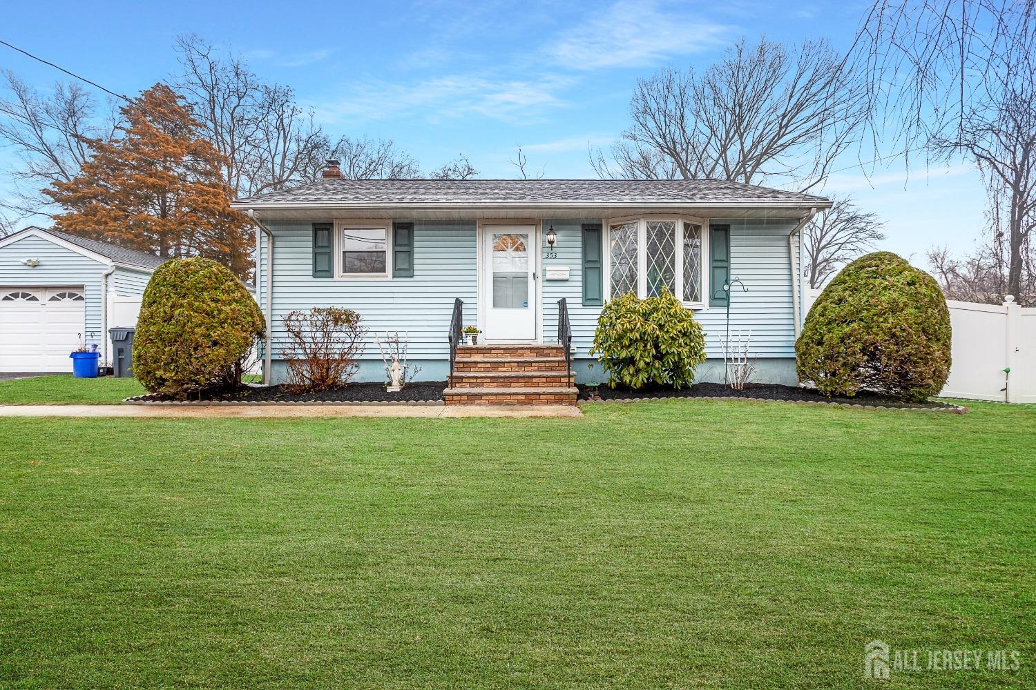 353 Hazelwood Place, Piscataway, New Jersey image 1