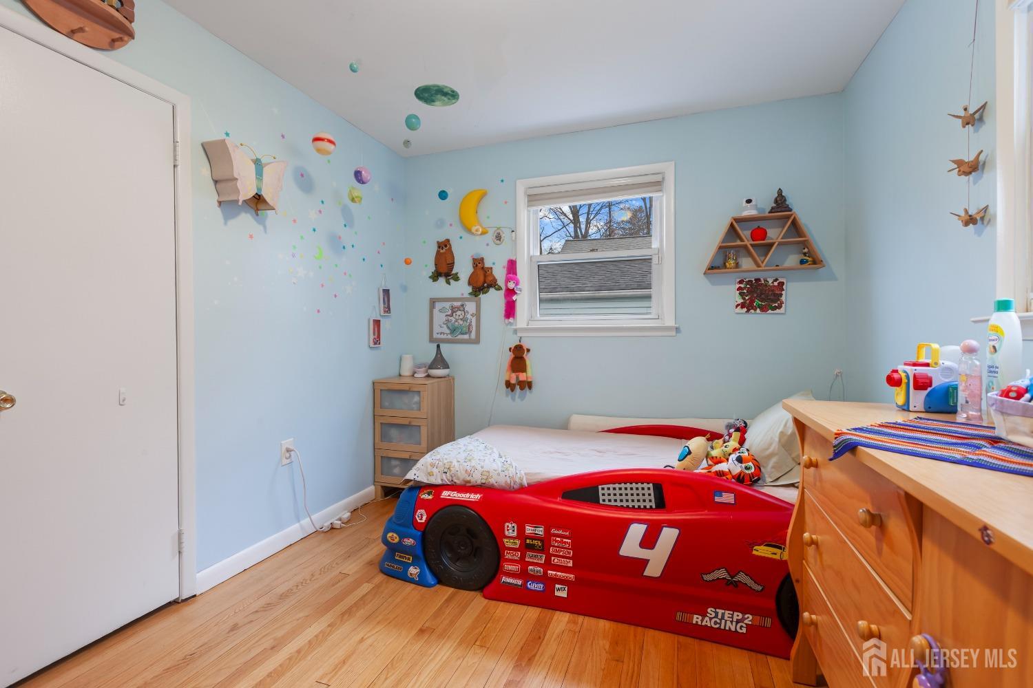 353 Hazelwood Place, Piscataway, New Jersey image 17