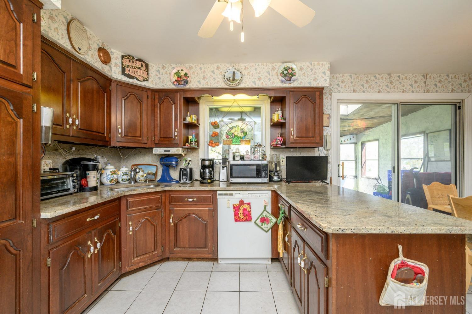 29 Yorktown Road, Hillsborough, New Jersey image 8
