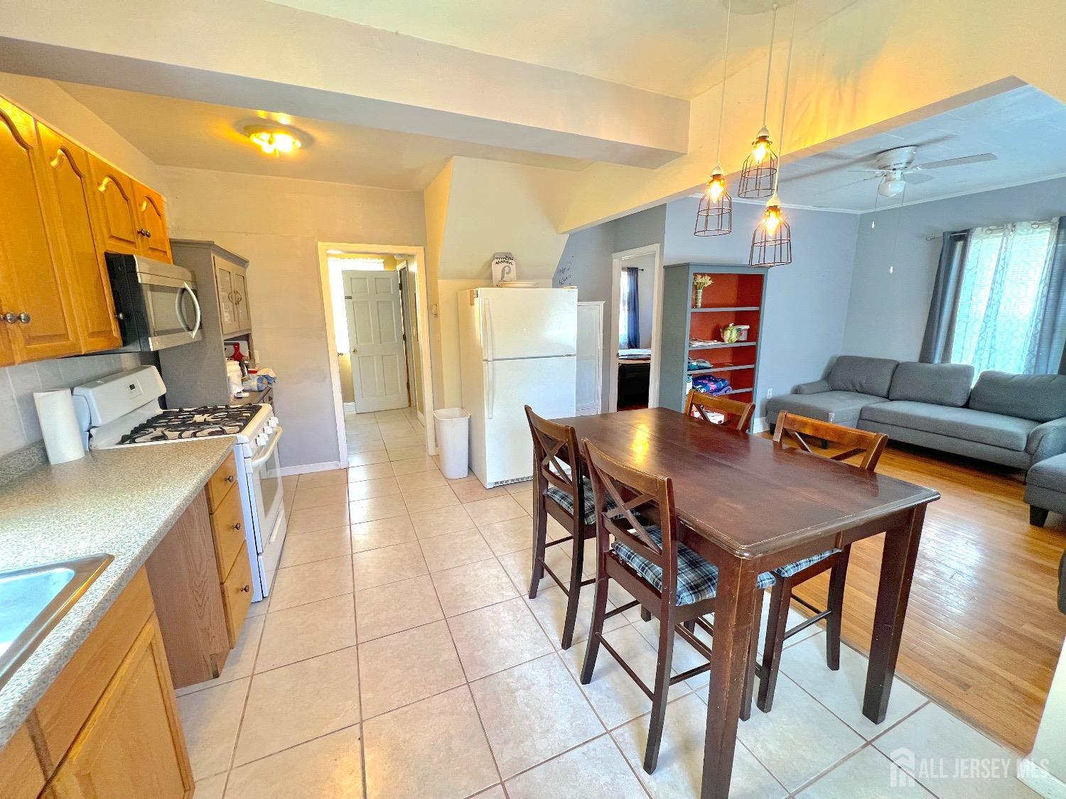 53 School Street, Piscataway, New Jersey image 4