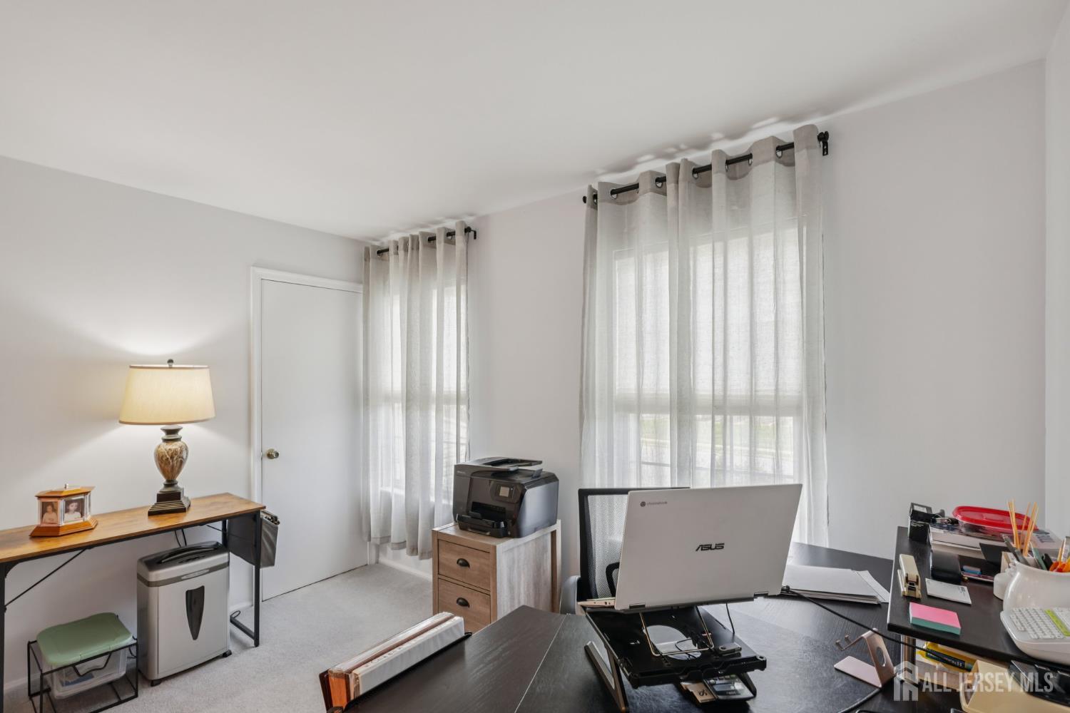 Edison, New Jersey 08820, United States, 4 Bedrooms Bedrooms, ,3 BathroomsBathrooms,Residential,Active,169318