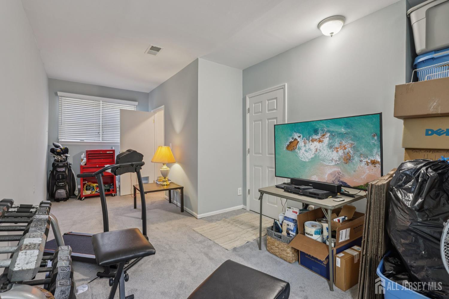 Edison, New Jersey 08820, United States, 4 Bedrooms Bedrooms, ,3 BathroomsBathrooms,Residential,Active,169318