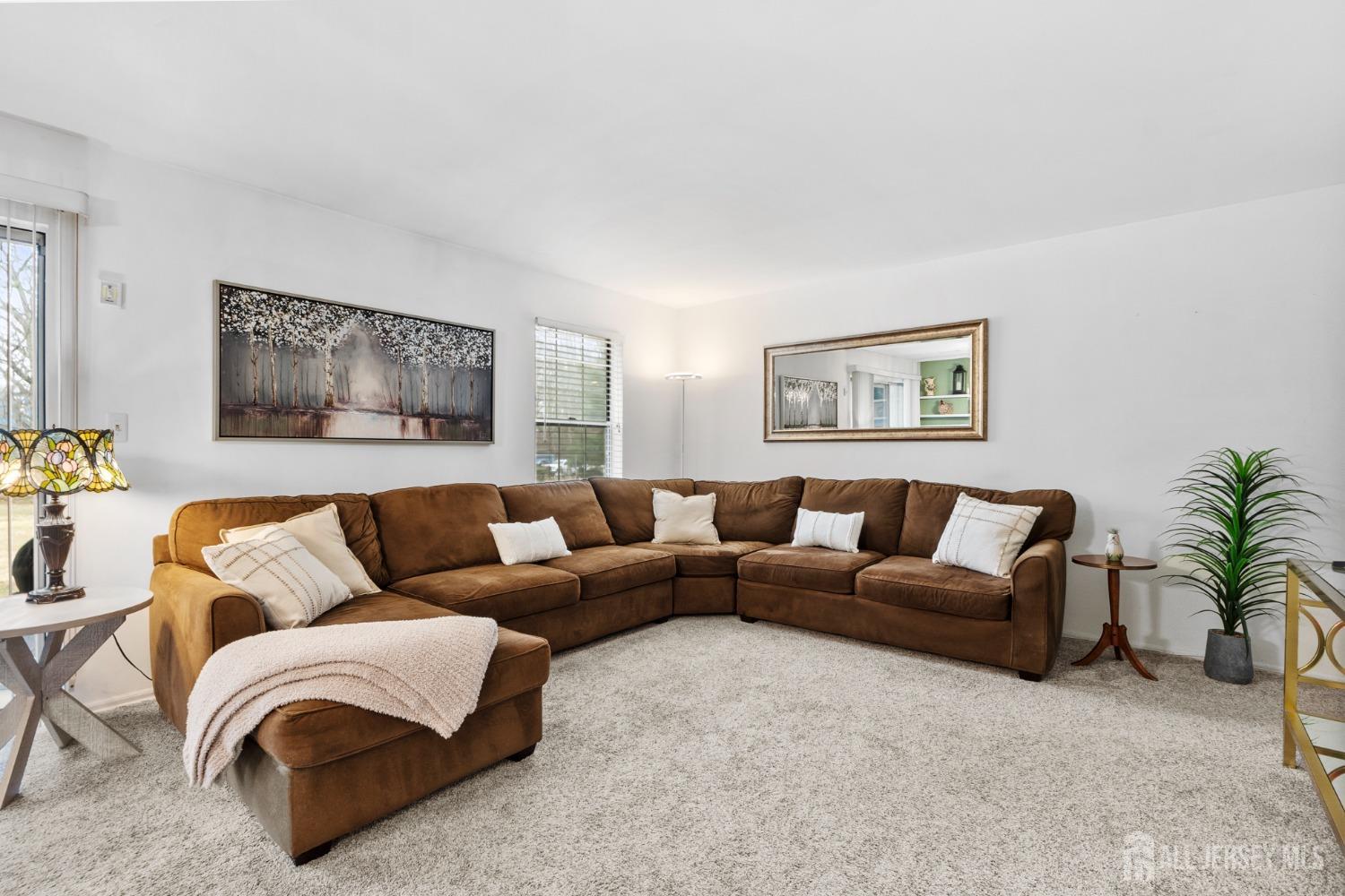 9 Lindsey Circle, Old Bridge, New Jersey image 3