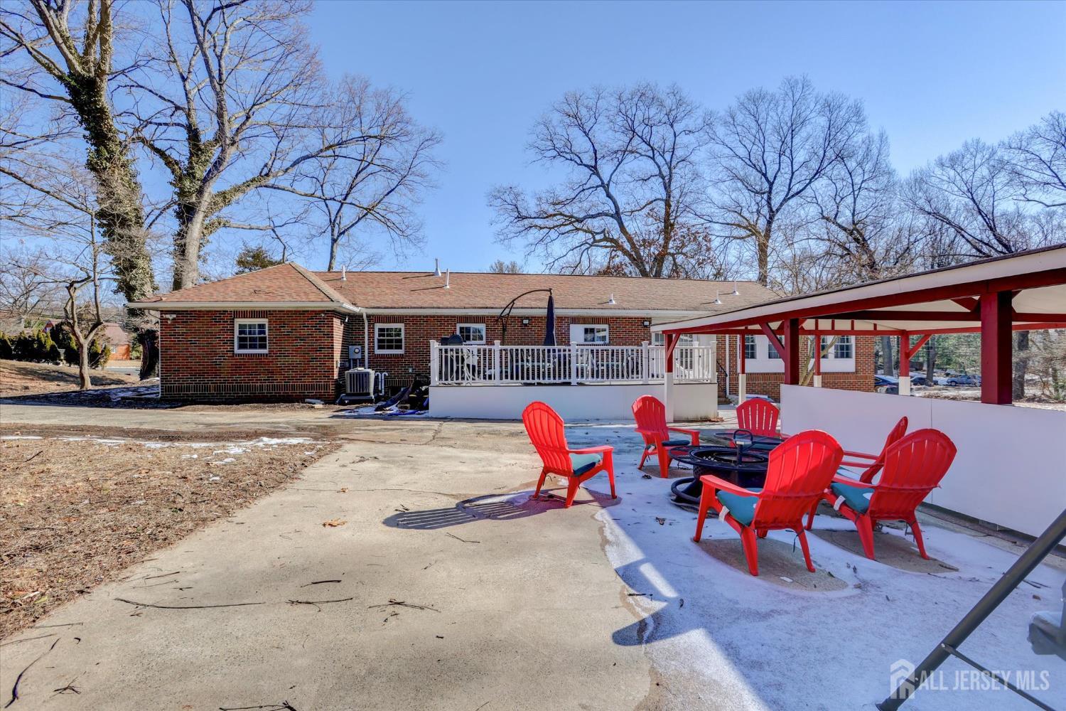 349 Summerhill Road, East Brunswick, New Jersey image 45