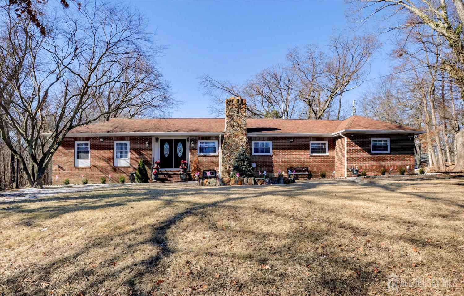 349 Summerhill Road, East Brunswick, New Jersey image 2