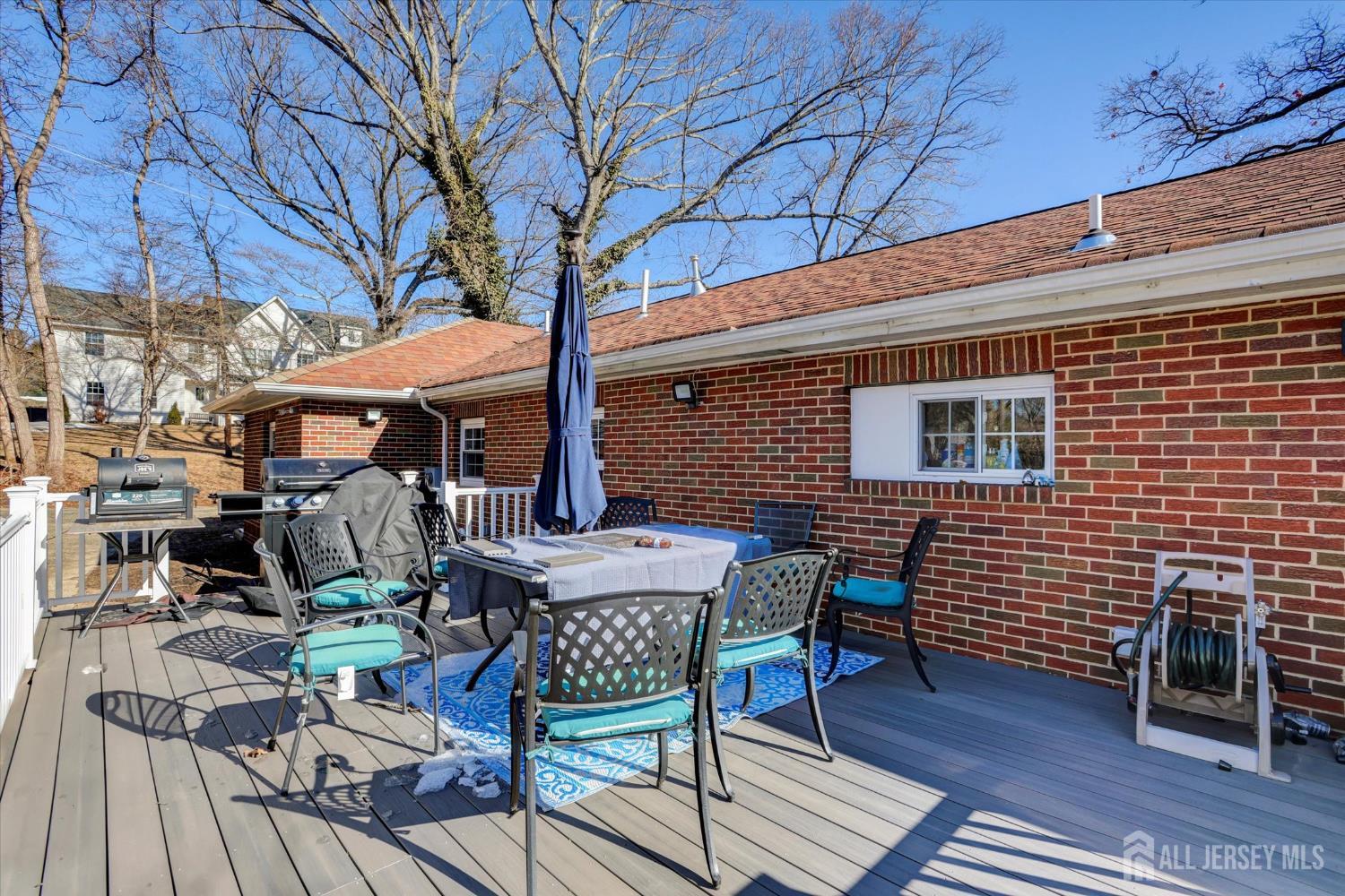 349 Summerhill Road, East Brunswick, New Jersey image 39