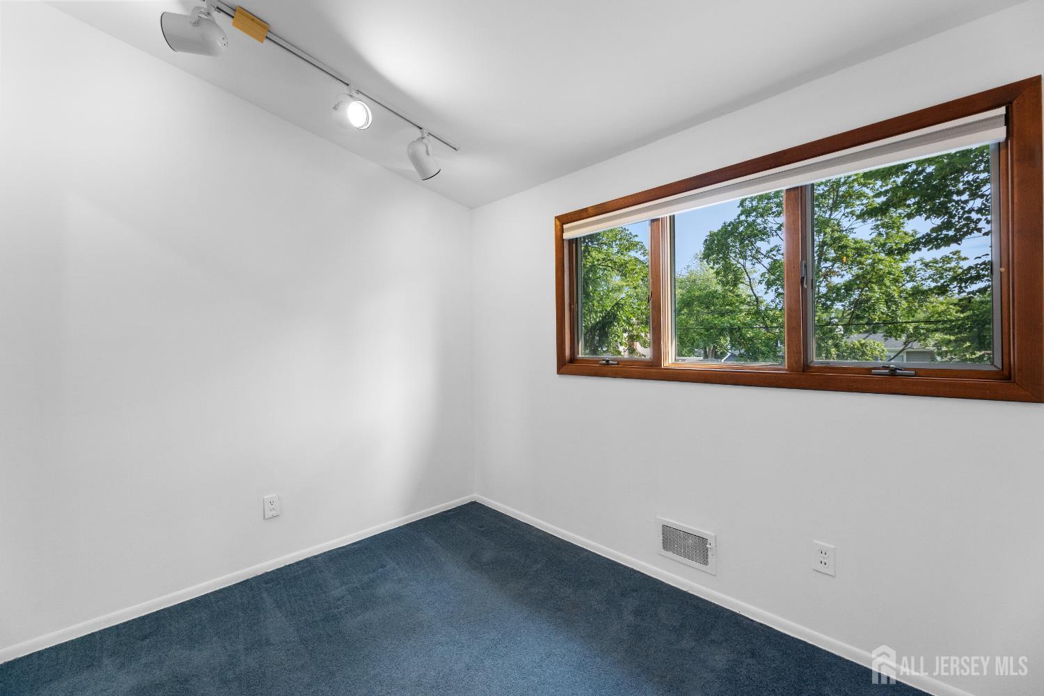 44 York Street, Old Bridge, New Jersey image 27