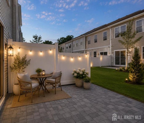 25 CHAPEL LN, NEPTUNE, NJ 07753 - Image 5bc2331abc75fa7ea094378880b5474f/2347966397