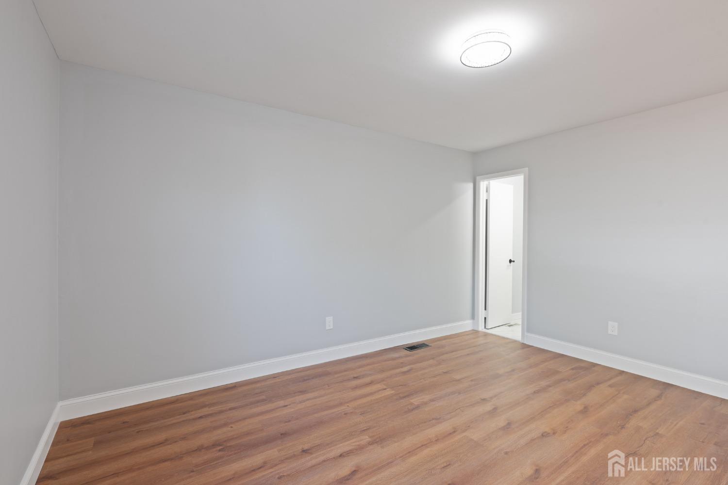 39 Drexel Terrace, Monroe Township, New Jersey image 12