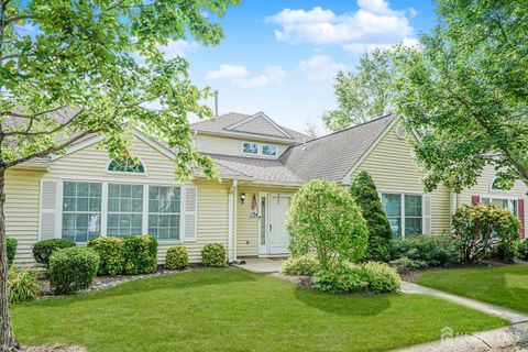 Condo For Sale - 134 Blackbird Drive<br/> Middlesex County, Monroe, NJ 08831