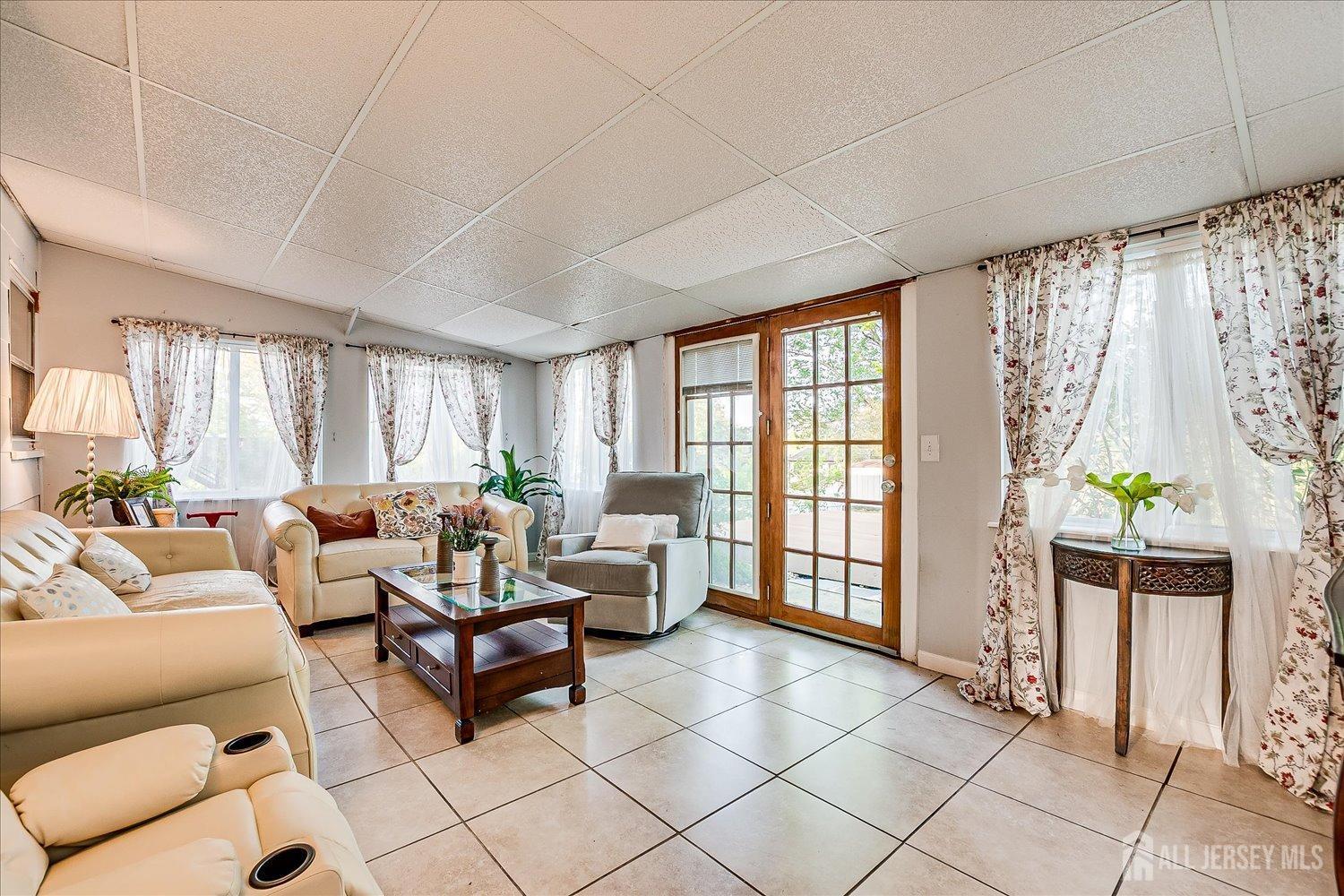 12 Sherry Road, East Brunswick, New Jersey image 34