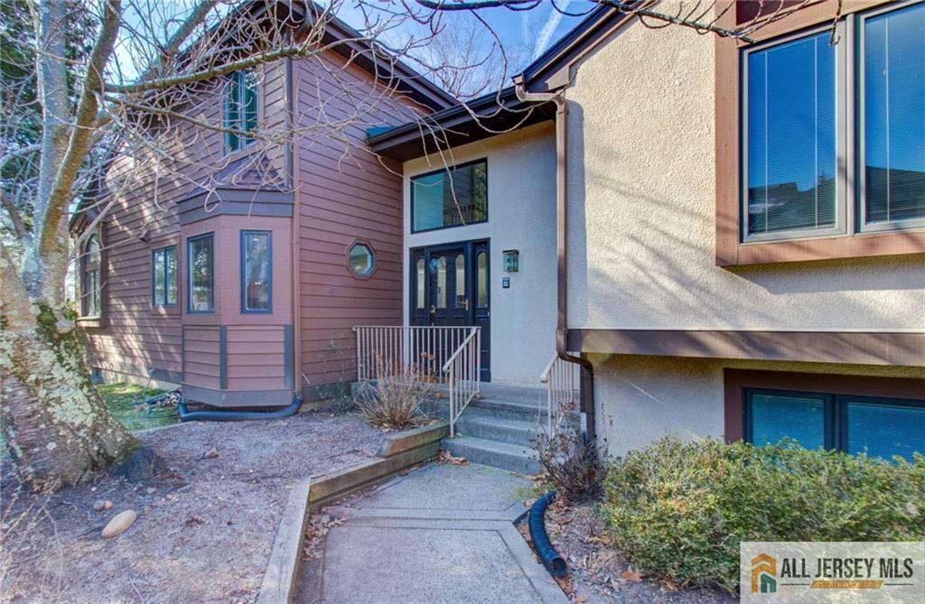 Plainsboro, New Jersey 08540, United States, 2 Bedrooms Bedrooms, ,4 BathroomsBathrooms,Residential,Active,138927