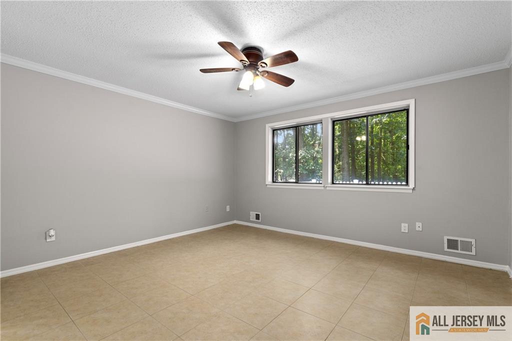 179 Hidden Court, Old Bridge, New Jersey image 22