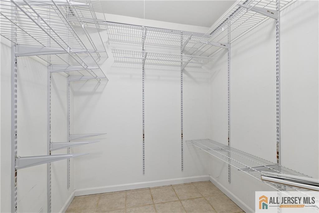 179 Hidden Court, Old Bridge, New Jersey image 27