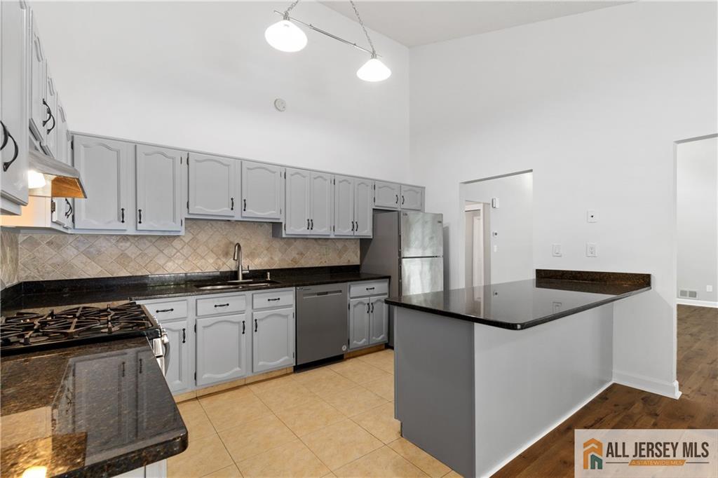 179 Hidden Court, Old Bridge, New Jersey image 12