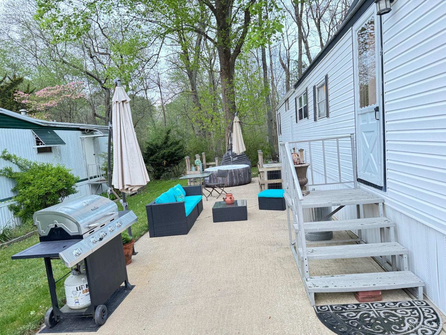 Photo 3 of 24 of 72 Alissa Terrace mobile home
