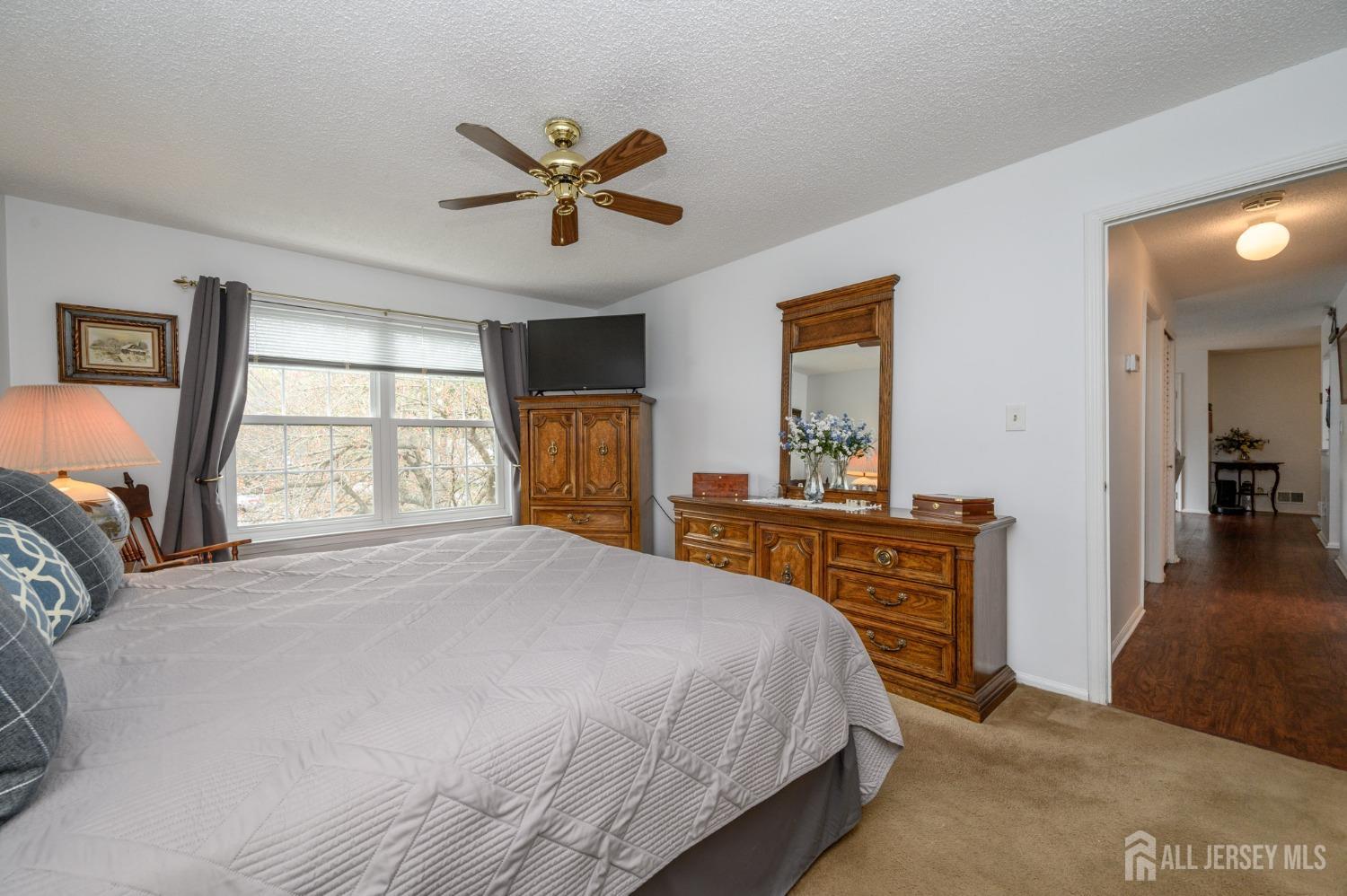 39 Versailles Court, Hamilton, New Jersey image 19