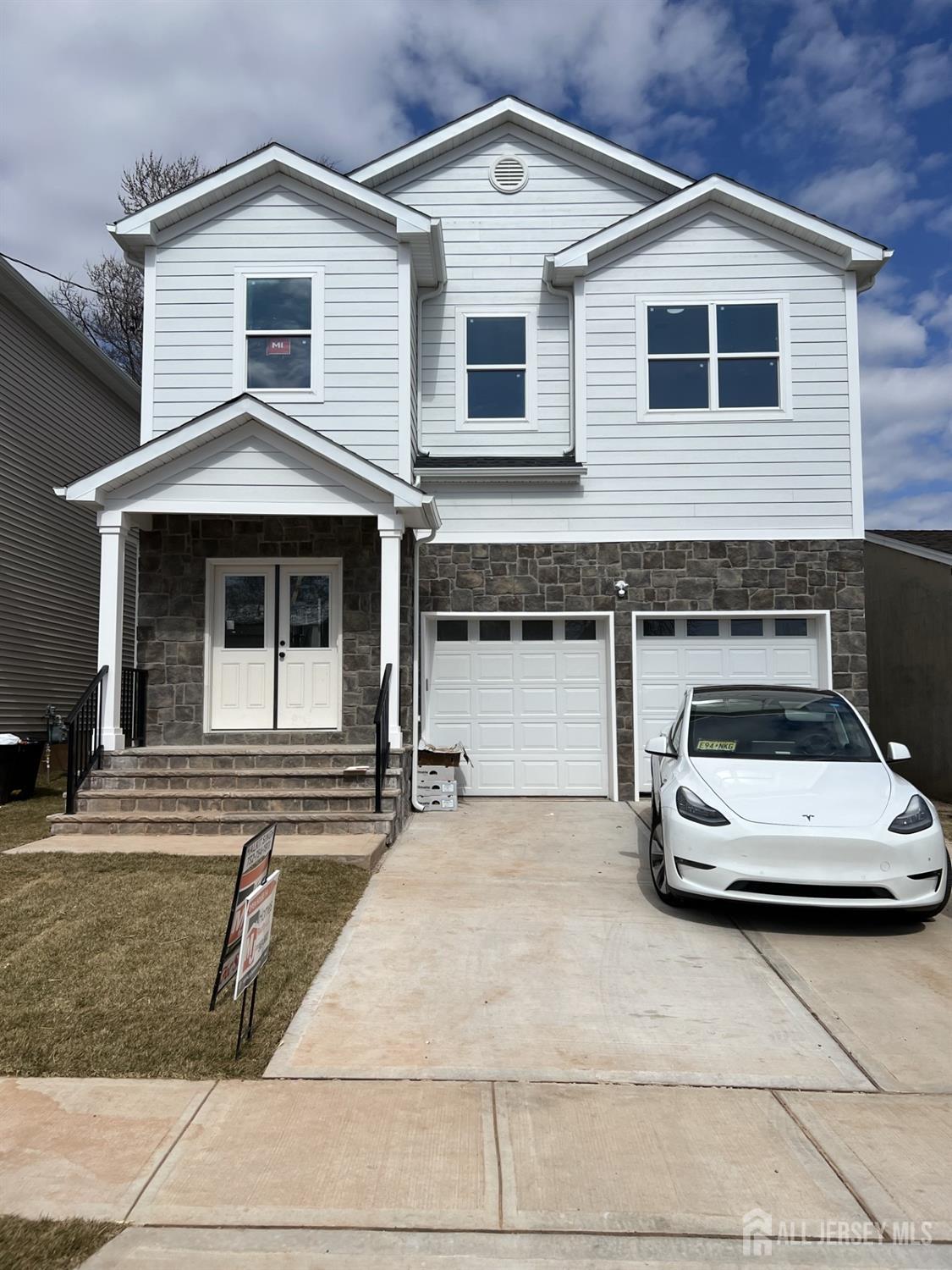 21 Catherine Street, Carteret, New Jersey image 1