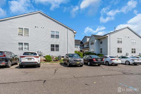 Condo For Sale - 189 Bexley Lane<br/> Piscataway, NJ 08854