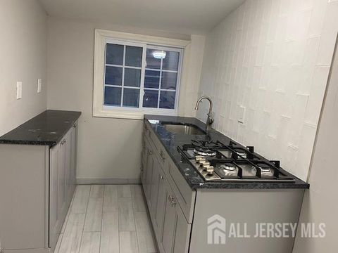 Apartment For Rent - 310 Somerset Street<br/> New Brunswick, NJ 08901