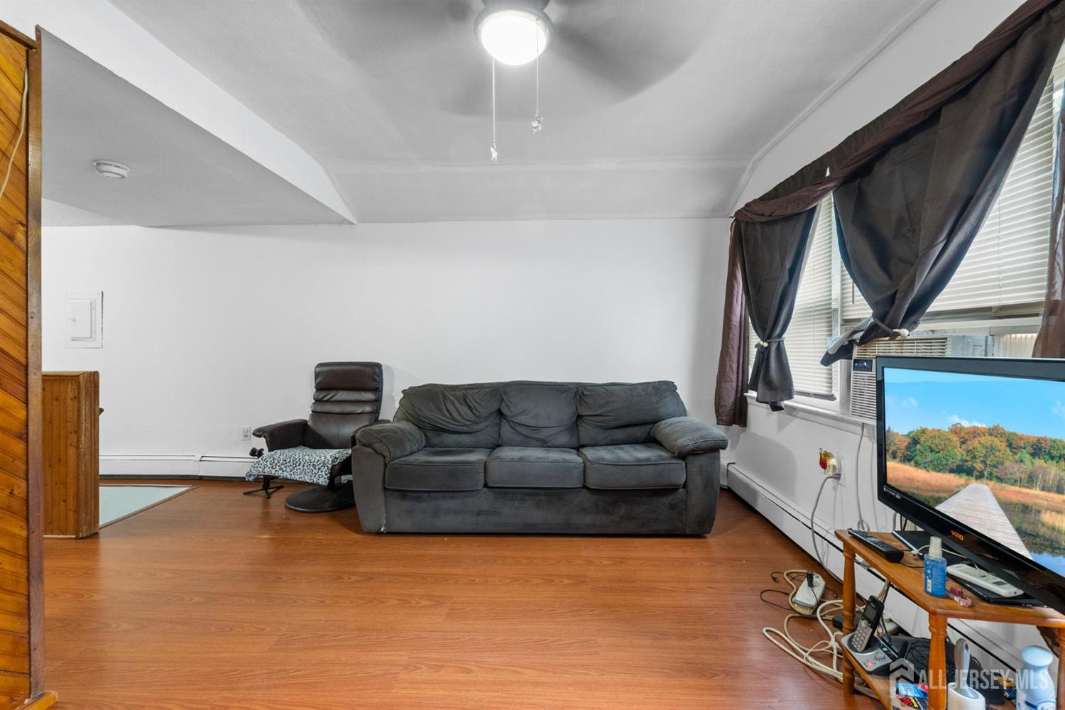 809 Summerfield Avenue, South Amboy, New Jersey image 4